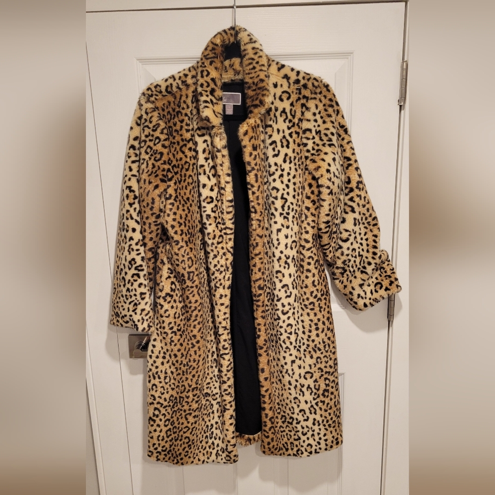 Coat , leopard print faux fur coat